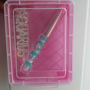 Lipgloss & Hairpin Combo